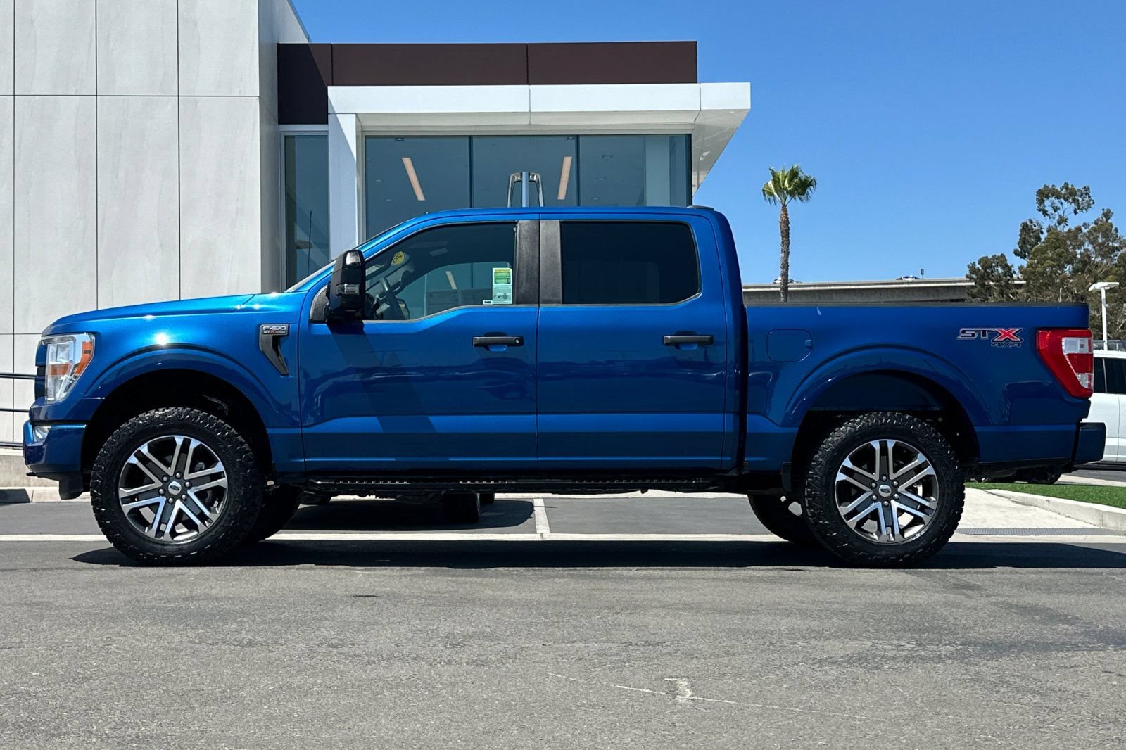 Certified 2022 Ford F150 XL w/ STX Appearance Package AWD/4WD image 6
