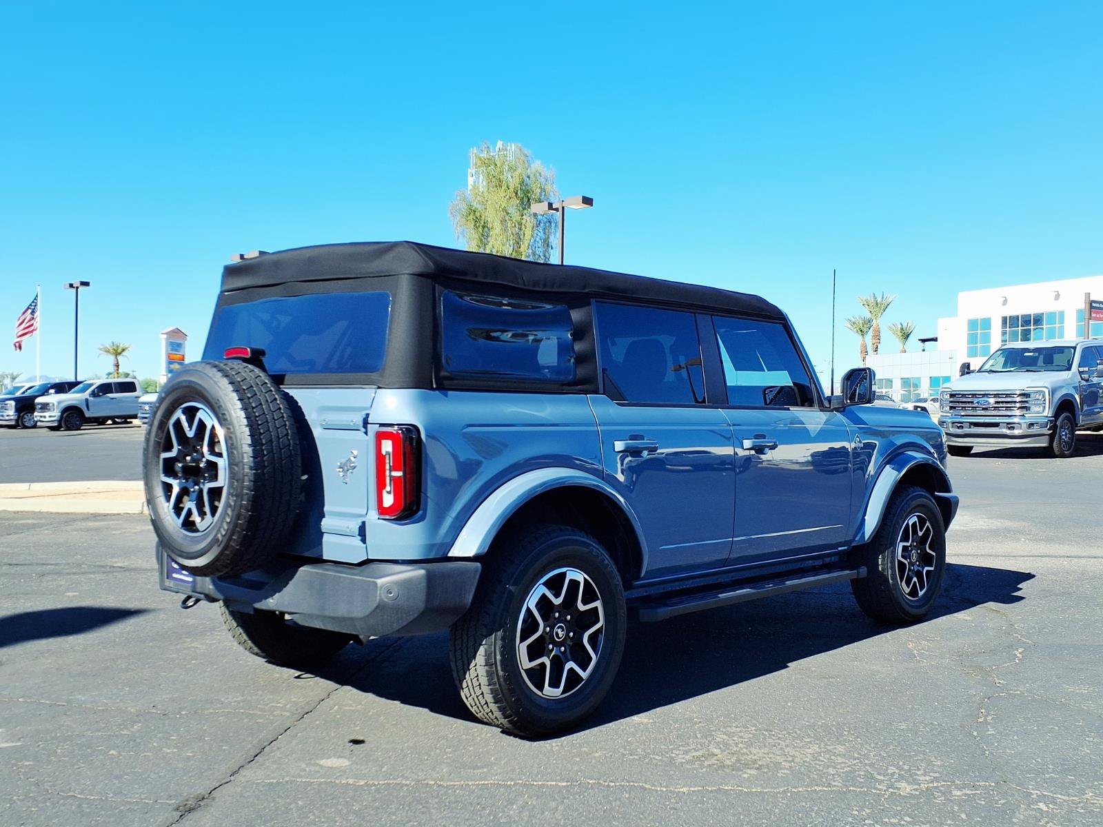 Certified 2024 Ford Bronco Outer Banks AWD/4WD image 5