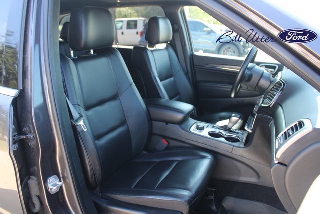 Used 2021 Jeep Grand Cherokee Limited w/ Trailer Tow Group IV AWD/4WD image 11