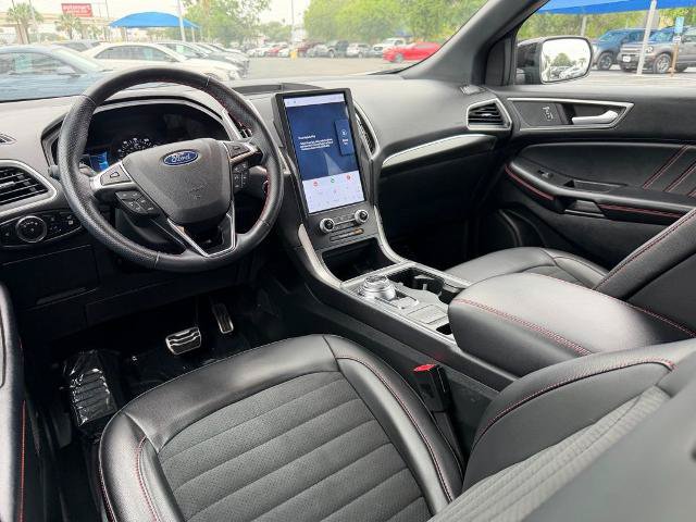Certified 2024 Ford Edge ST-Line AWD/4WD image 18