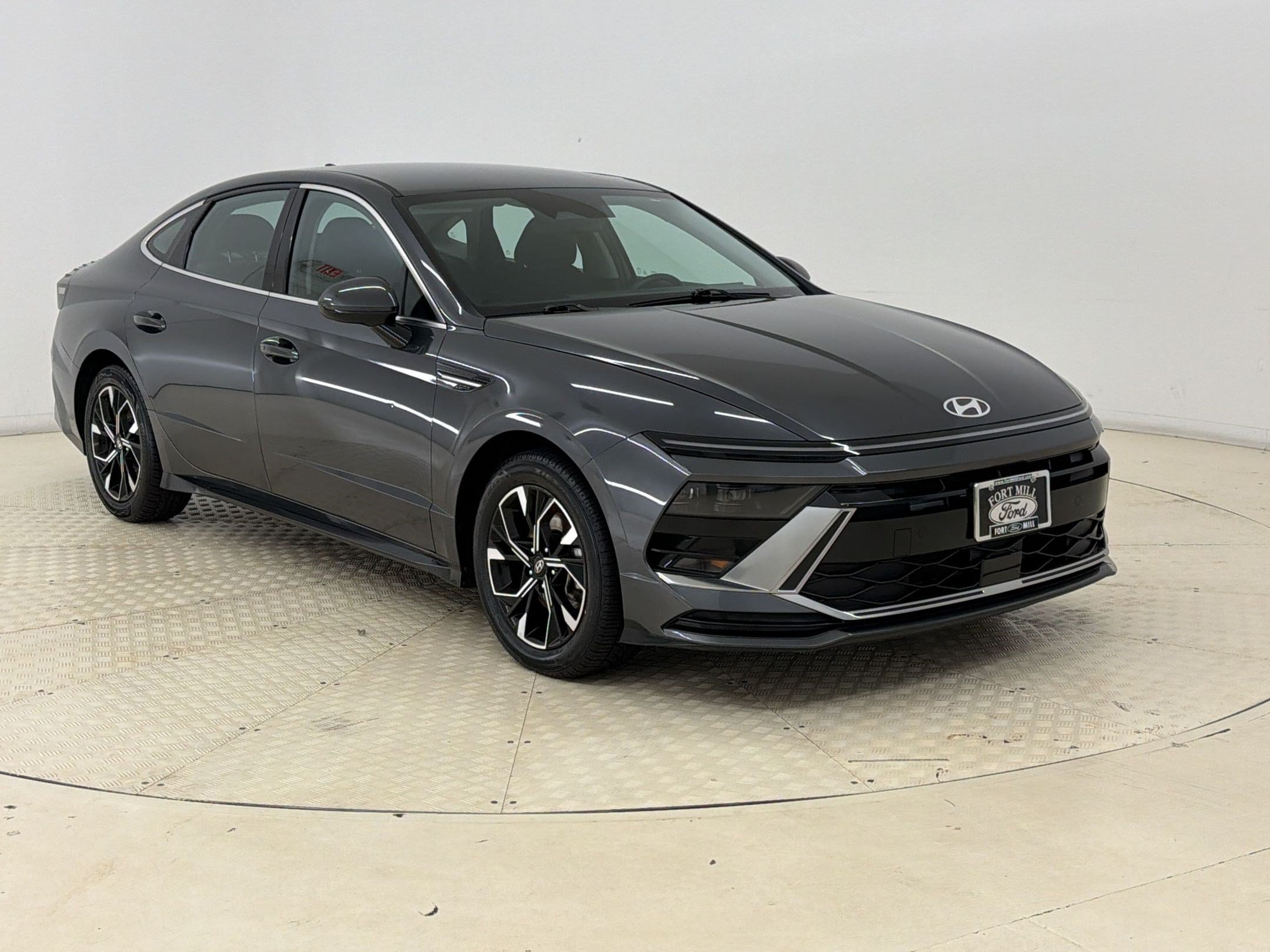 Used 2025 Hyundai Sonata SEL FWD image 7