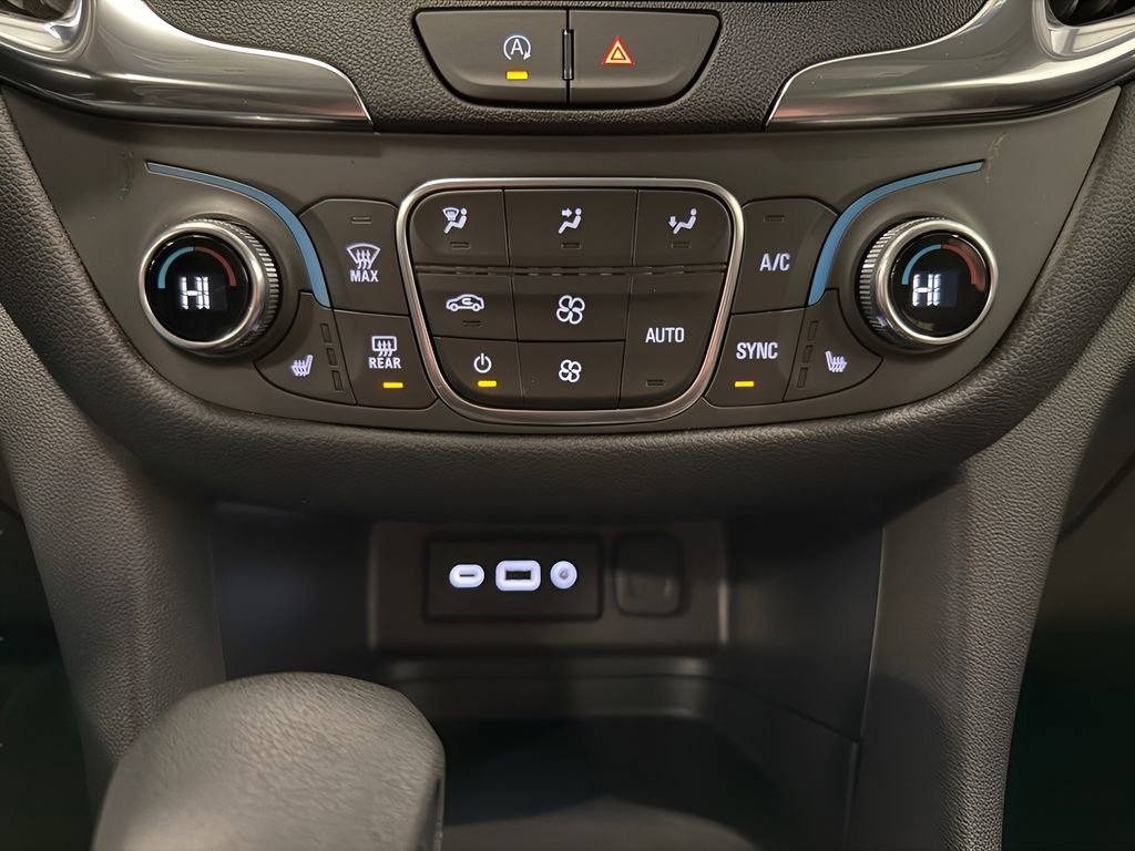 Used 2024 Chevrolet Equinox LT image 20