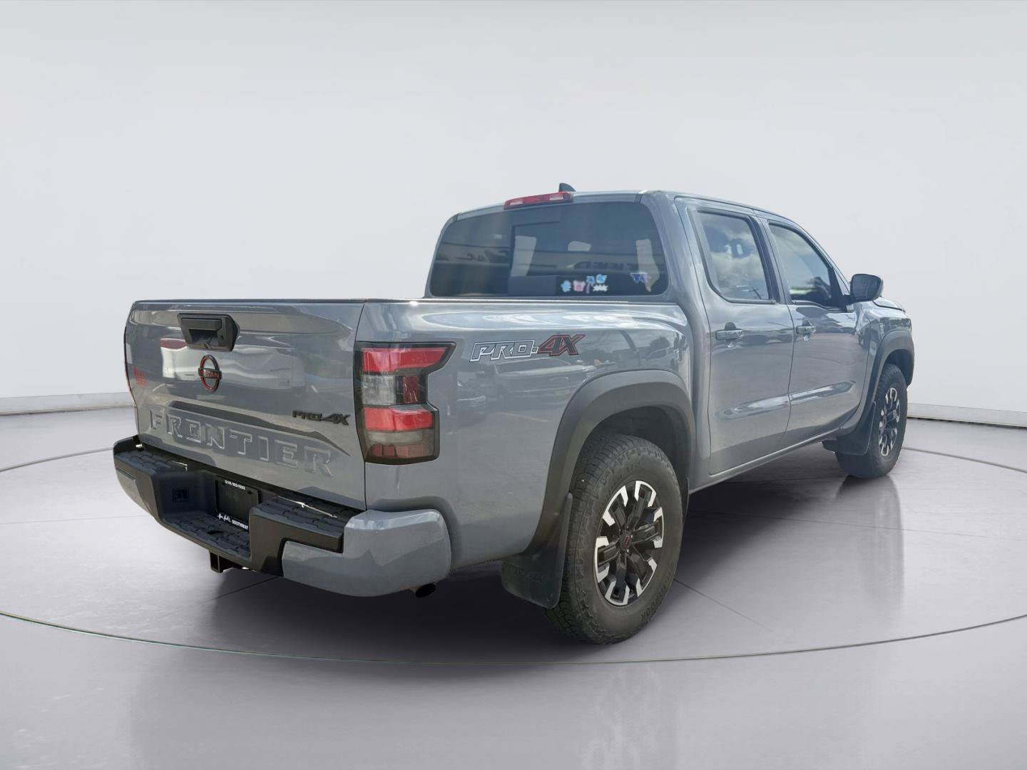 Used 2024 Nissan Frontier PRO-4X w/ Off-Road Protection Package AWD/4WD image 5