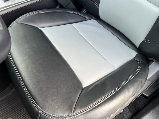 Certified 2023 Ford Explorer XLT w/ Equipment Group 202A image 20