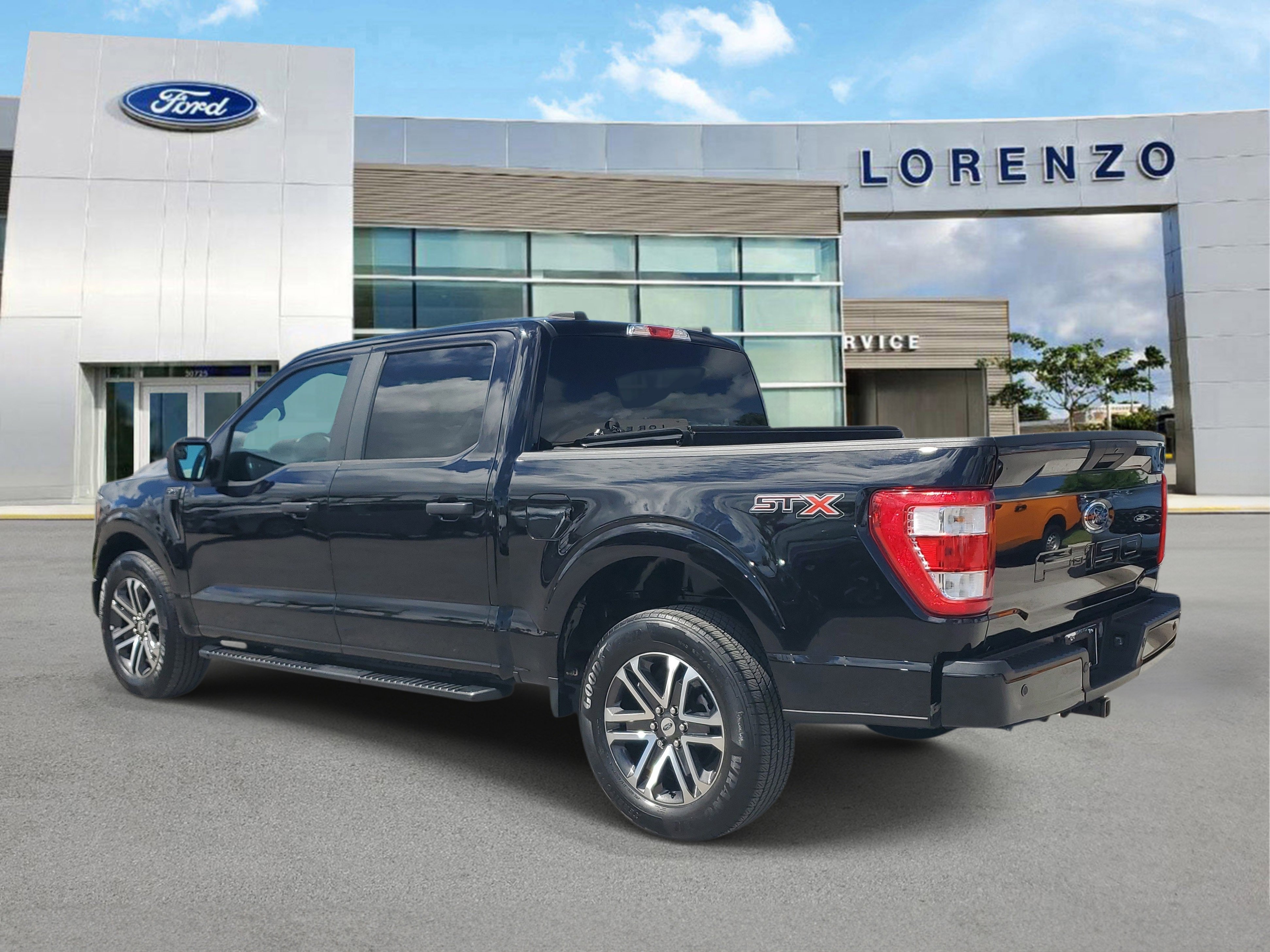 Certified 2023 Ford F150 XL w/ STX Appearance Package image 7