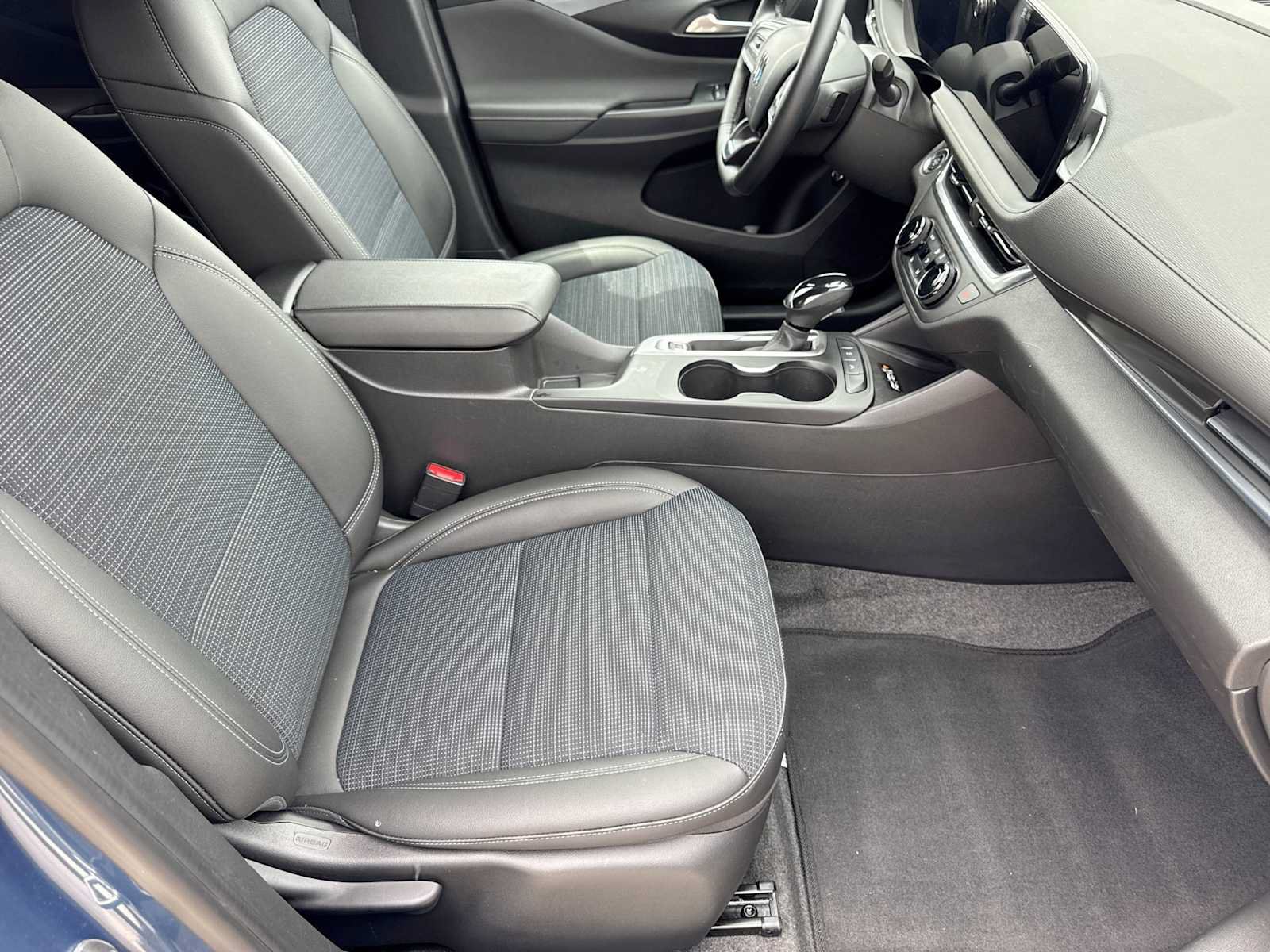 Used 2024 Buick Envista Preferred w/ Convenience I Package FWD image 20