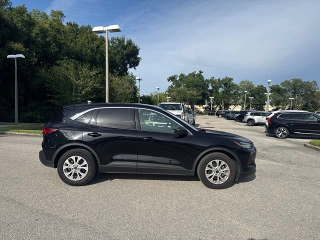 Certified 2024 Ford Escape Active FWD image 8