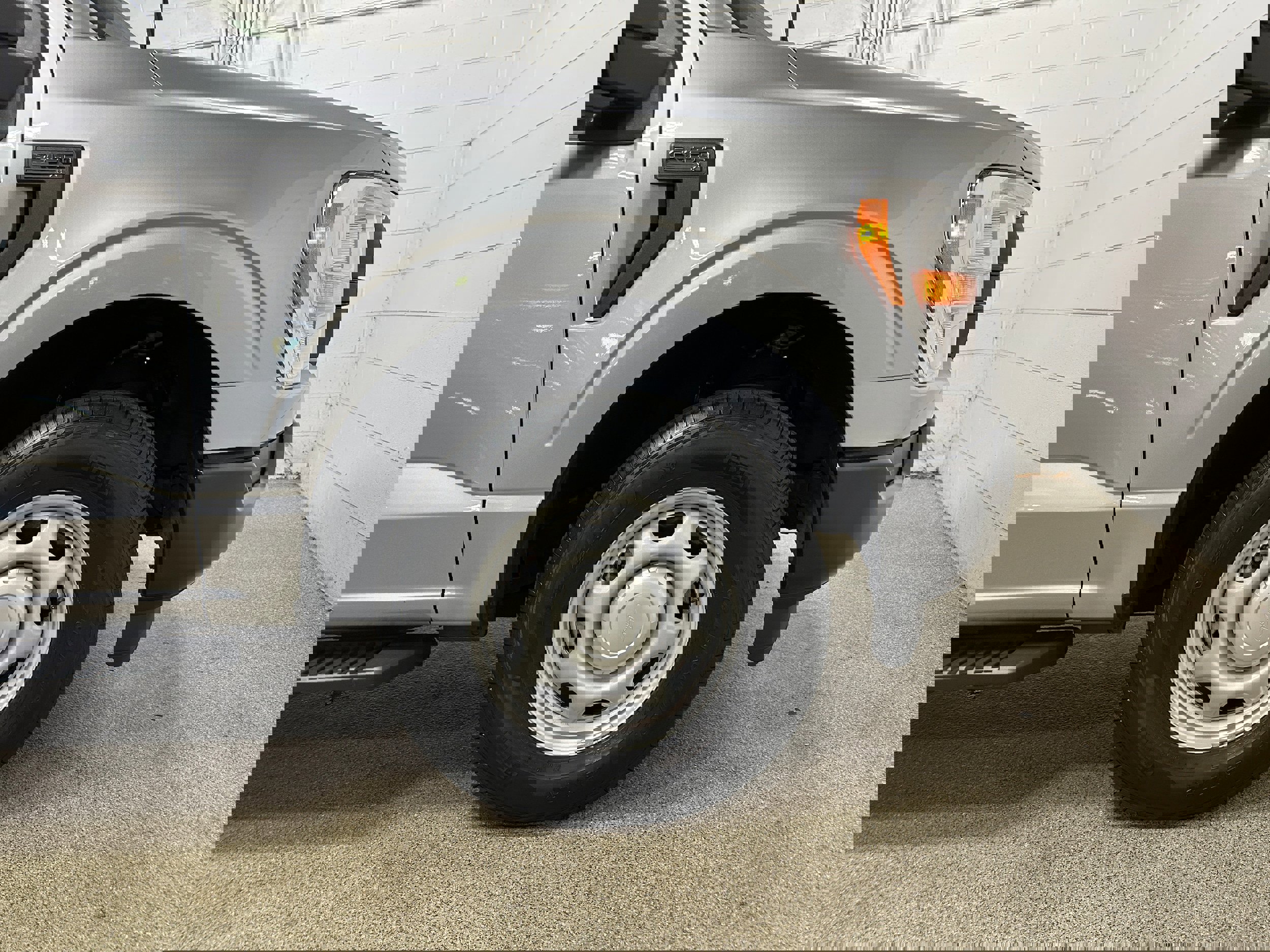 Certified 2022 Ford F150 XL w/ Equipment Group 101A High image 30