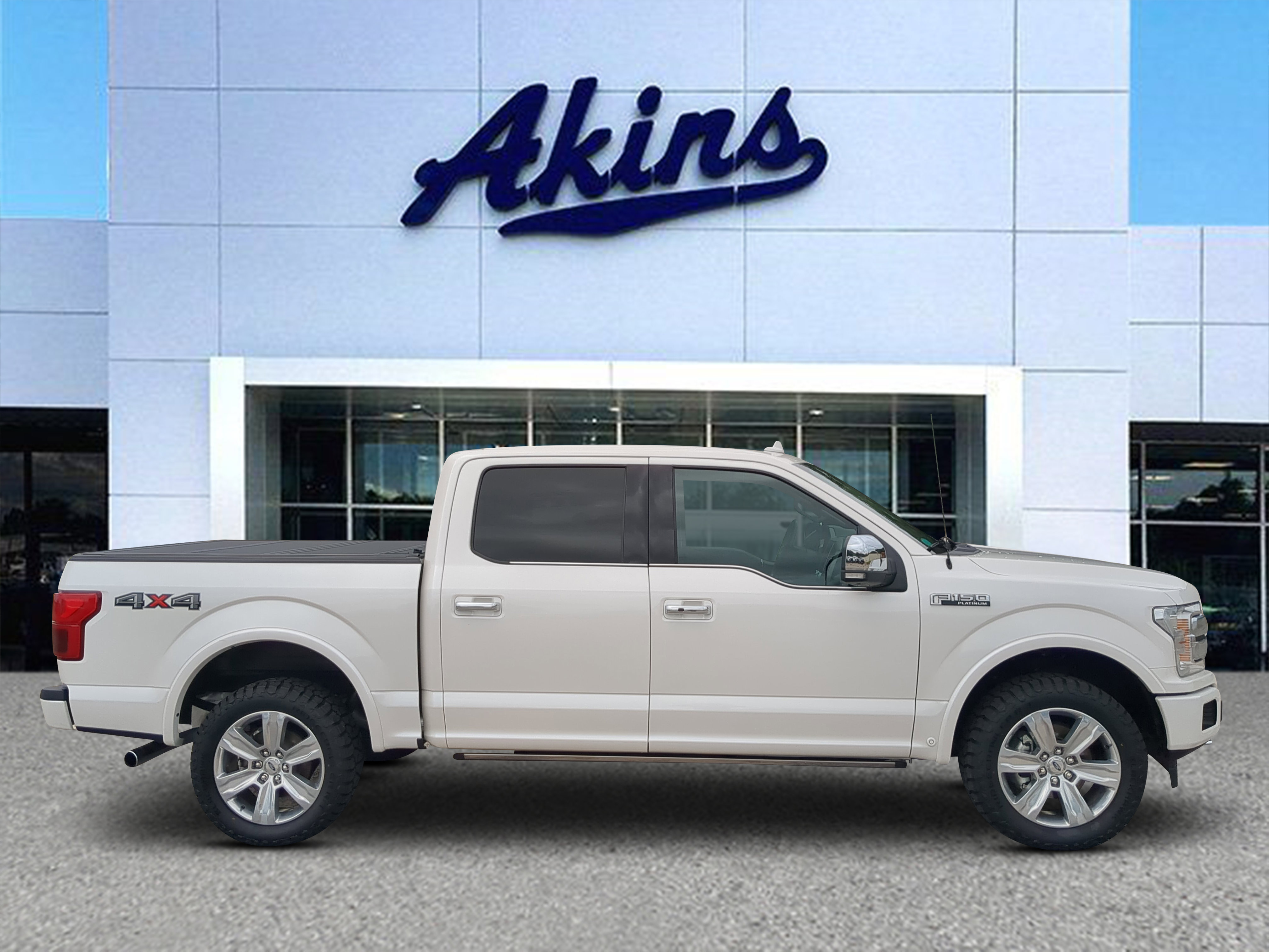 Certified 2019 Ford F150 Platinum w/ Equipment Group 701A Luxury AWD/4WD image 1