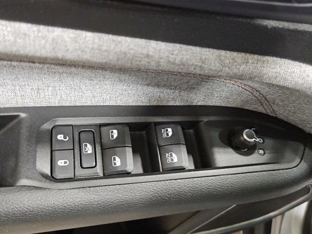 Used 2022 Jeep Compass Latitude AWD/4WD image 14