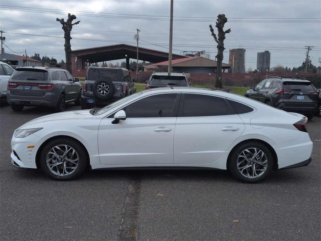 Used 2022 Hyundai Sonata SEL w/ Convenience Package image 2