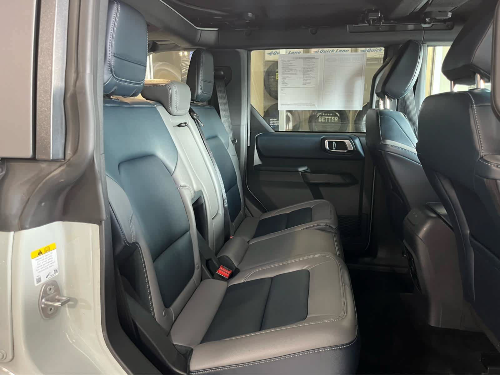 Certified 2024 Ford Bronco Outer Banks w/ Sasquatch Package AWD/4WD image 36