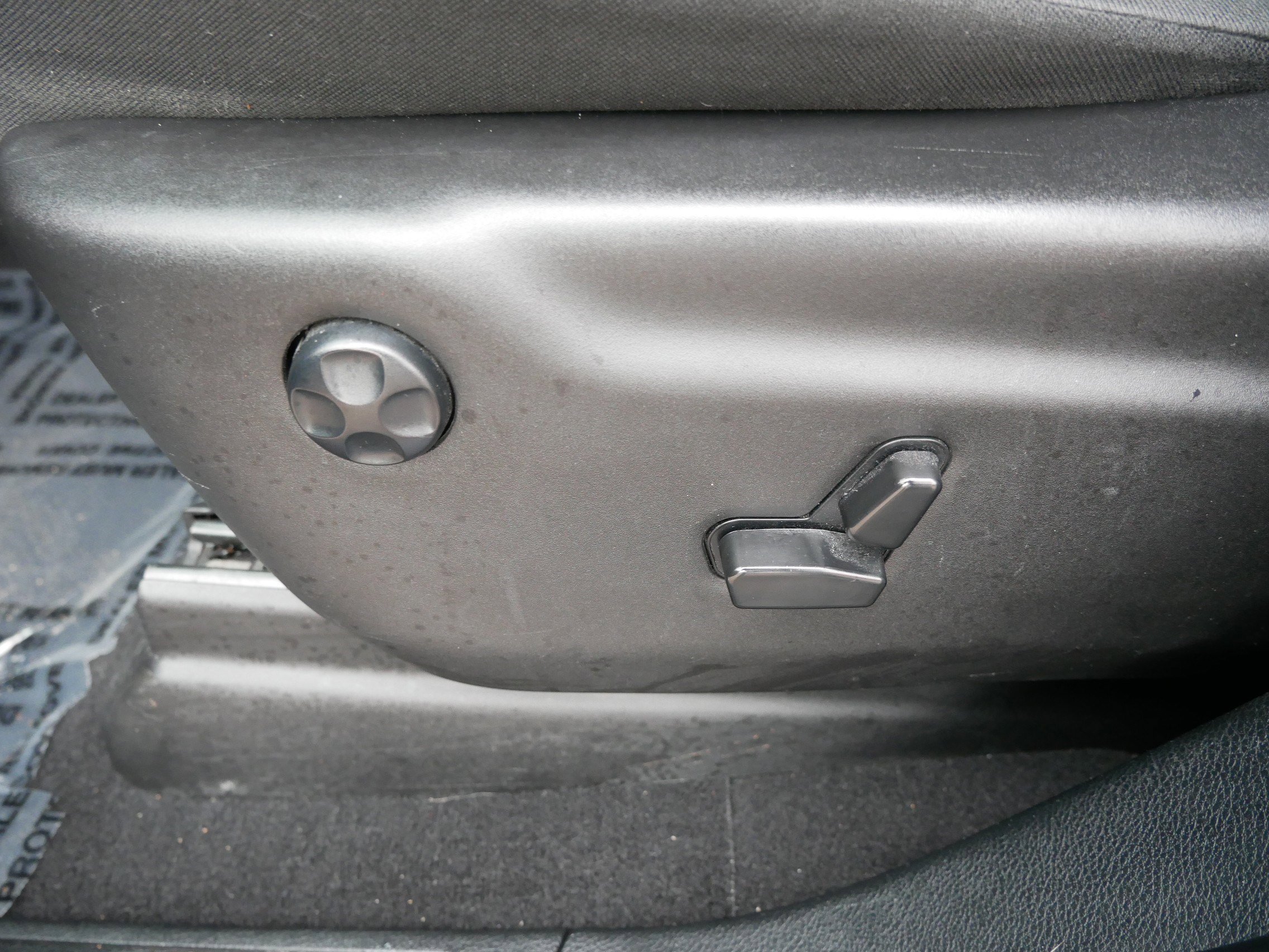 Used 2023 Dodge Durango GT AWD/4WD image 19