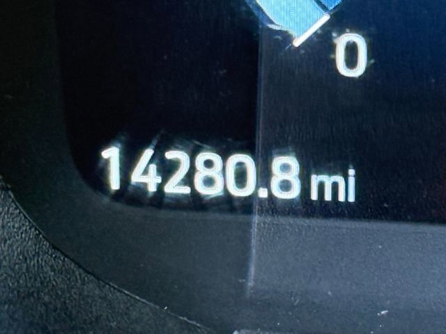 Certified 2025 Ford Explorer Active w/ Active Comfort Package image 17