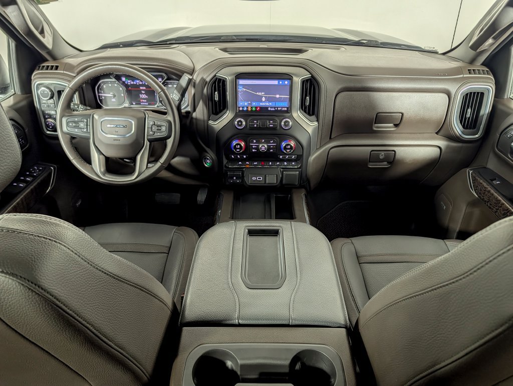 Used 2022 GMC Sierra 1500 Denali w/ Denali Premium Package AWD/4WD image 14