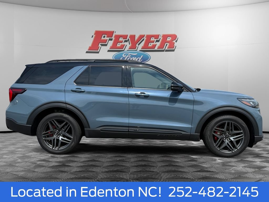 Certified 2025 Ford Explorer ST w/ Sun And Sound Package AWD/4WD image 7