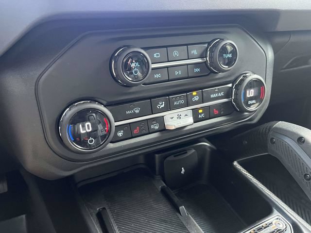 Certified 2025 Ford Bronco Raptor w/ Interior Carbon Fiber Pack AWD/4WD image 33