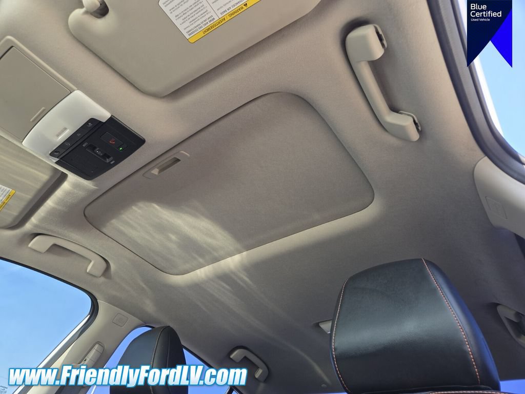 Used 2022 Nissan Sentra SR w/ SR Premium Package FWD image 13