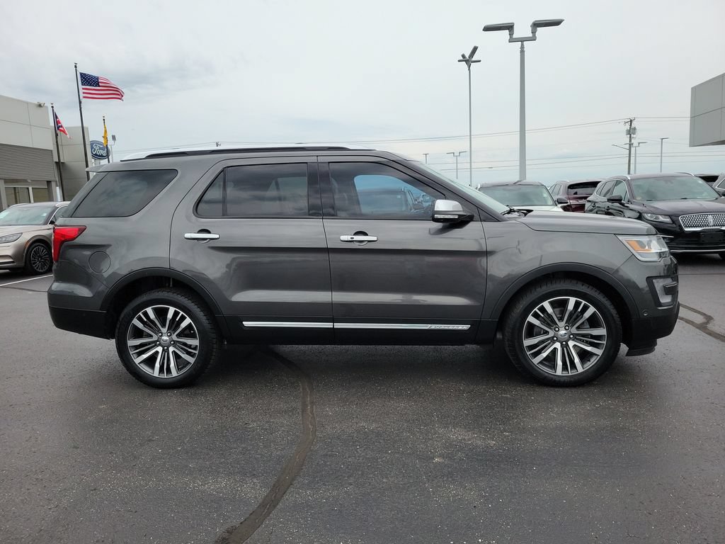 Certified 2017 Ford Explorer Platinum AWD/4WD image 3
