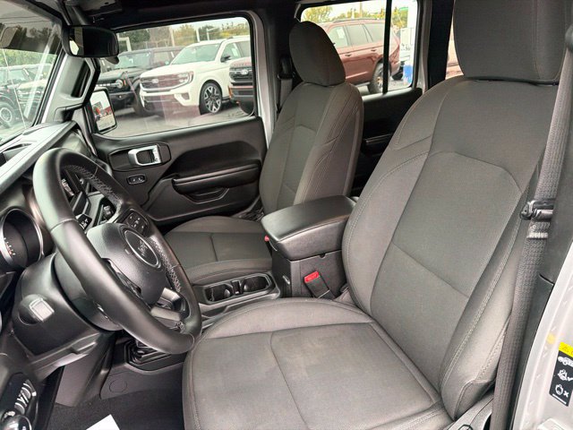 Used 2020 Jeep Wrangler Unlimited Sport AWD/4WD image 16