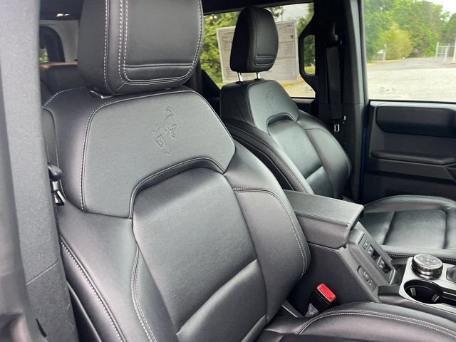 Certified 2025 Ford Bronco Badlands AWD/4WD image 28