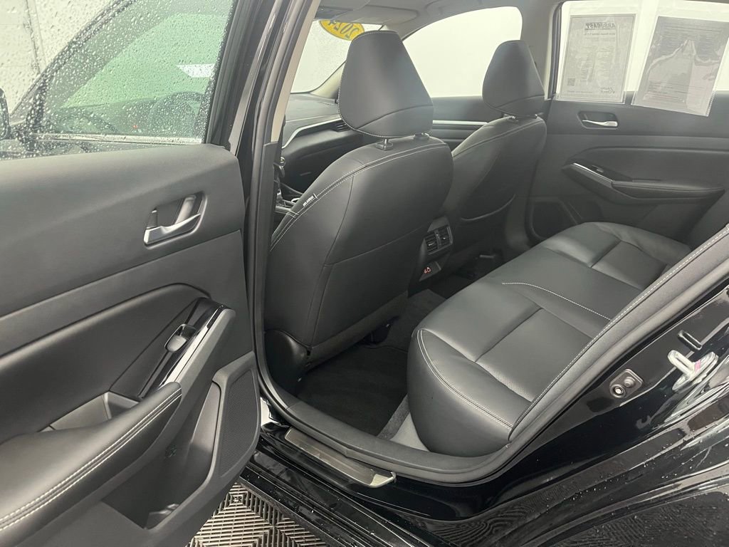 Used 2024 Nissan Altima 2.5 SL image 29