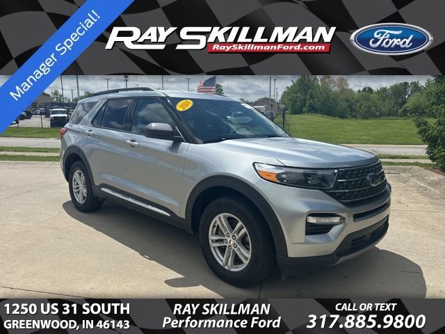Certified 2024 Ford Explorer XLT w/ Equipment Group 202A AWD/4WD image 1