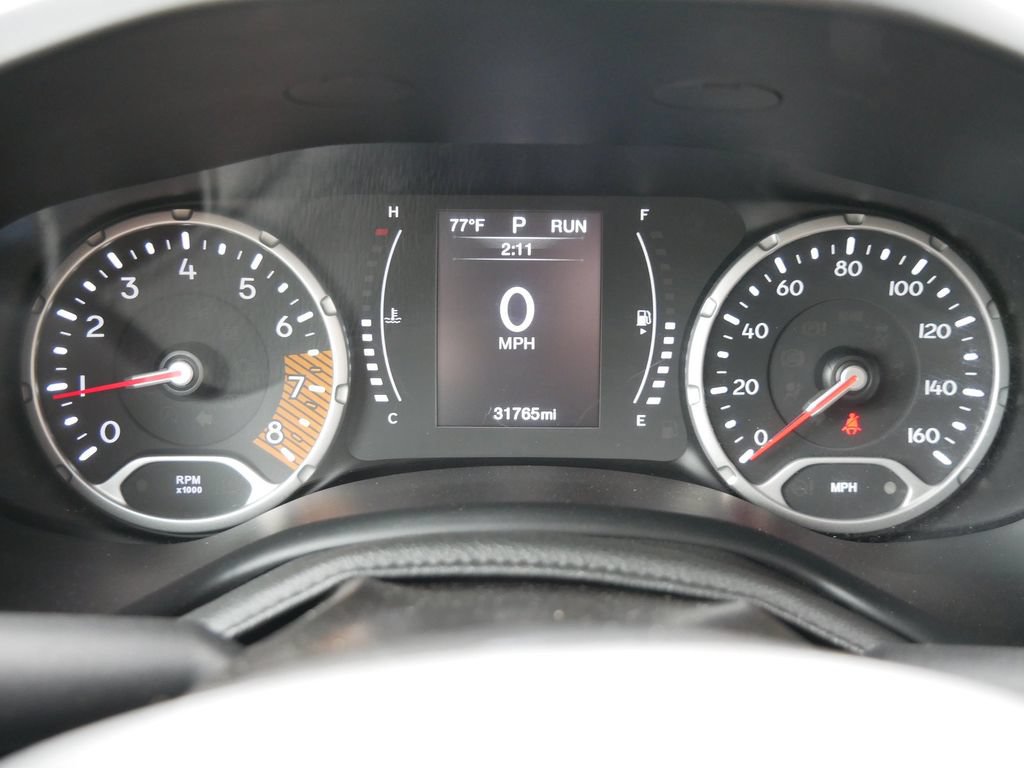 Used 2020 Jeep Renegade Latitude w/ Cold Weather Group AWD/4WD image 21
