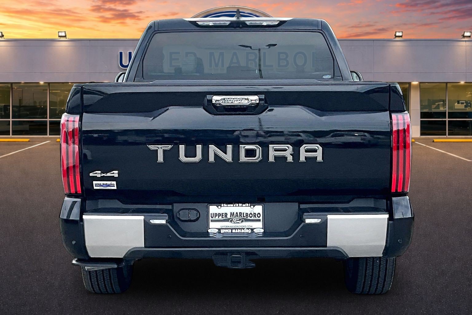 Used 2024 Toyota Tundra Capstone AWD/4WD image 4