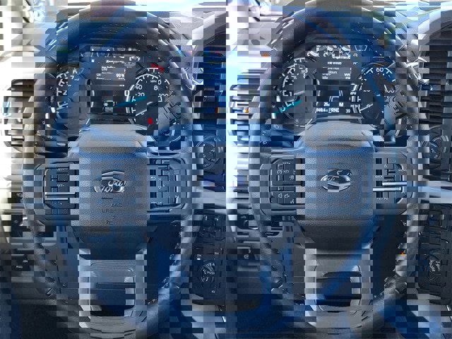 Certified 2022 Ford F150 XLT w/ Equipment Group 302A High image 32