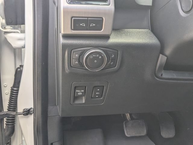 Certified 2020 Ford F150 Platinum w/ Equipment Group 701A Luxury AWD/4WD image 12