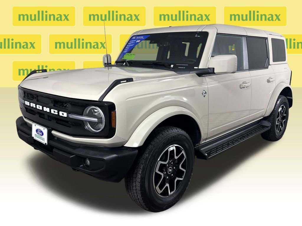 Certified 2025 Ford Bronco Outer Banks AWD/4WD image 15