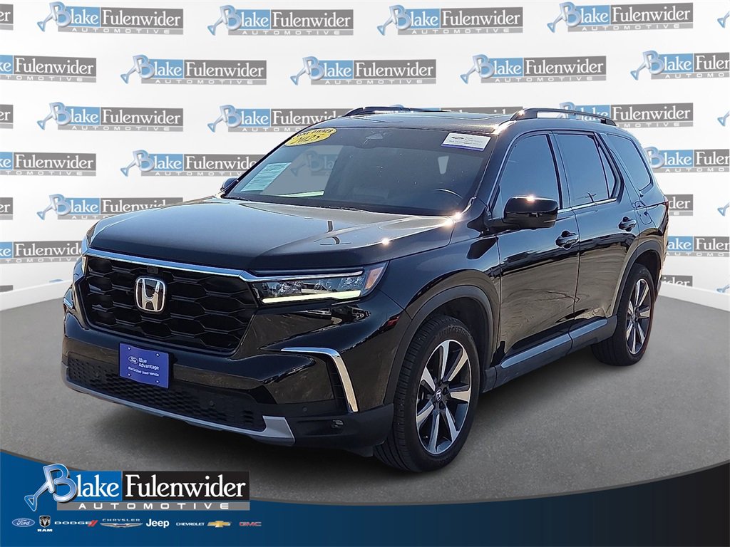 Used 2025 Honda Pilot Elite