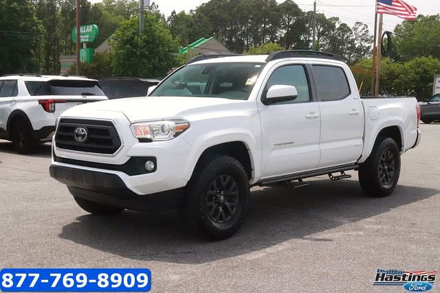 Used 2020 Toyota Tacoma SR5 AWD/4WD image 3