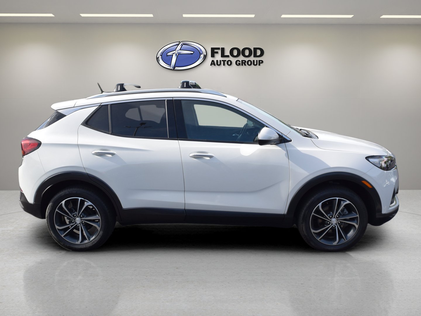 Used 2022 Buick Encore GX Essence AWD/4WD image 3