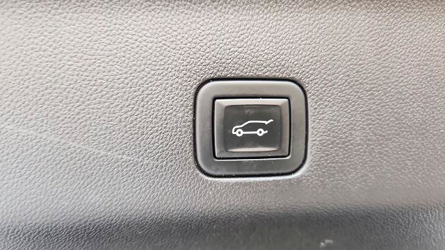 Used 2024 Chevrolet Tahoe LT RWD image 29