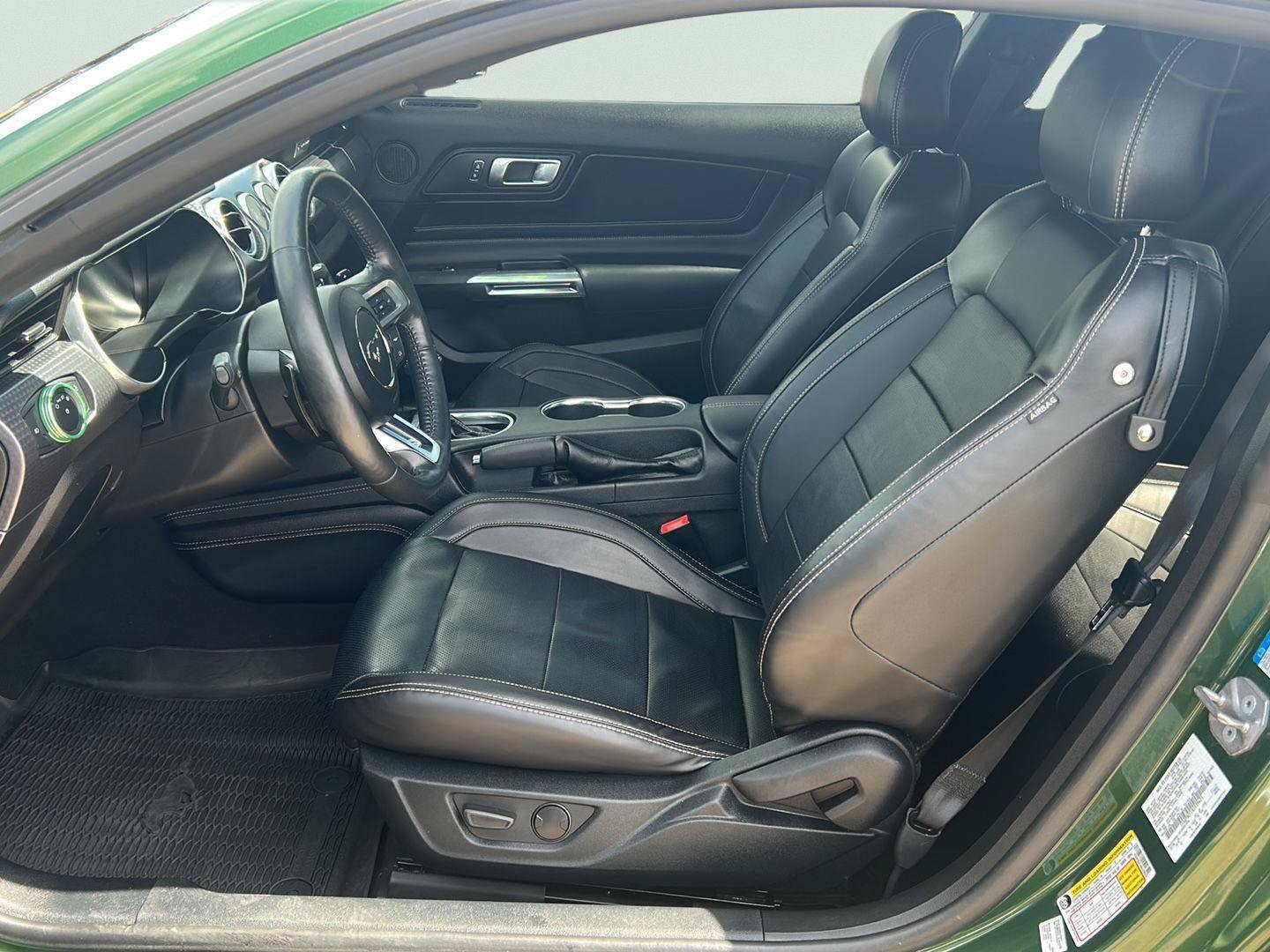Certified 2022 Ford Mustang GT Premium w/ GT Performance Package RWD image 7