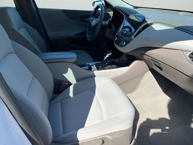 Used 2024 Chevrolet Malibu LT FWD image 9