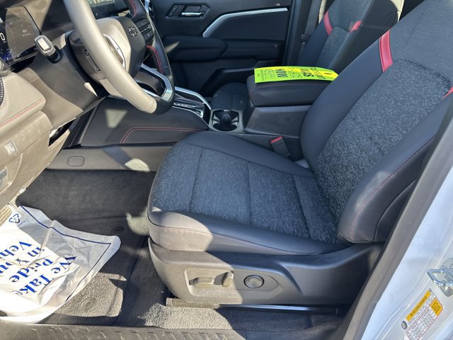 Used 2024 Chevrolet Colorado Z71 w/ Z71 Convenience Package 2 image 20