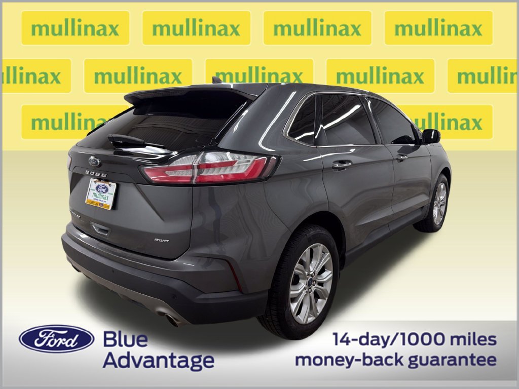 Certified 2022 Ford Edge Titanium AWD/4WD image 3