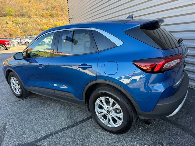 Certified 2023 Ford Escape Active AWD/4WD image 4