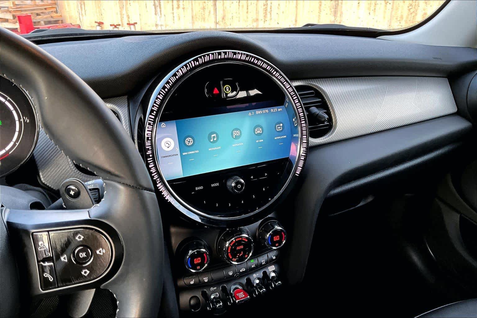 Used 2024 MINI Cooper S FWD image 9