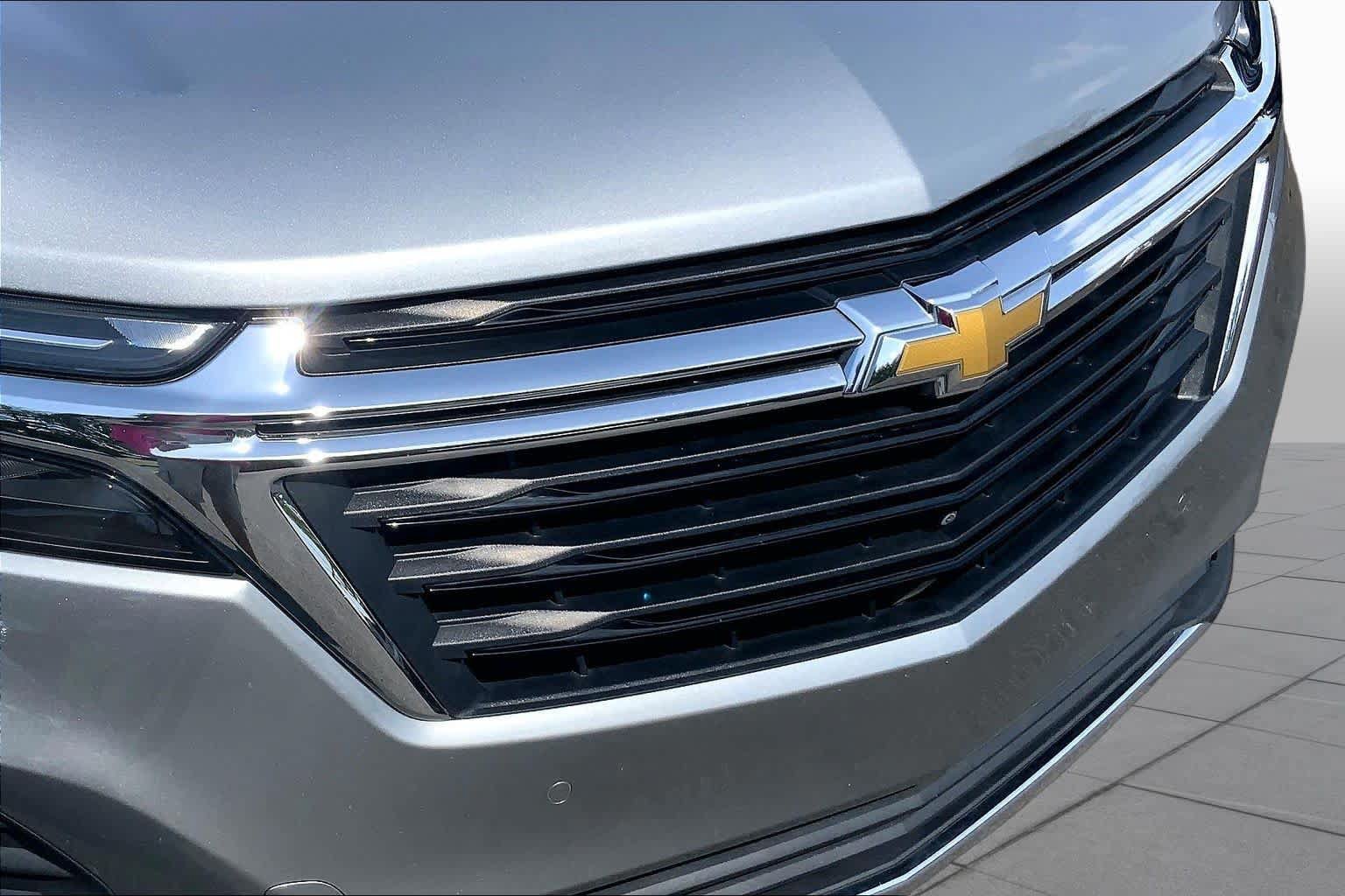 Used 2024 Chevrolet Equinox LT FWD image 29