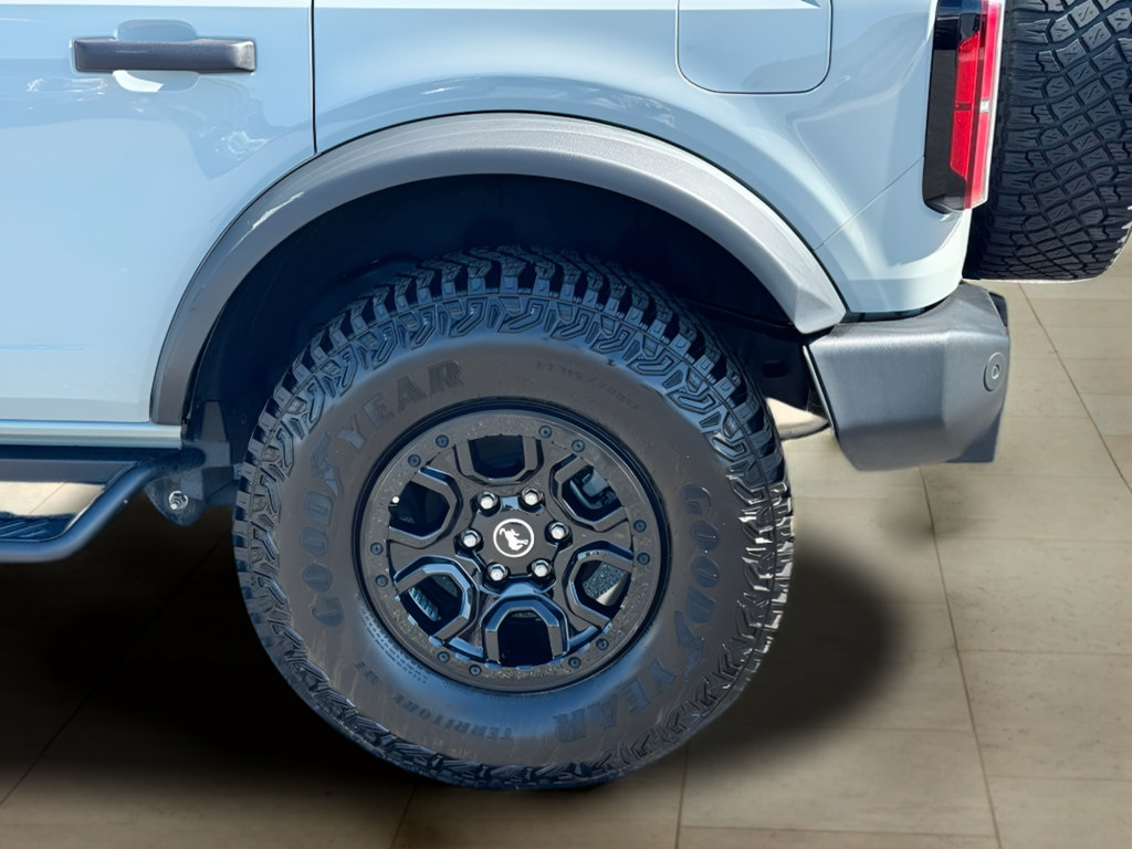 Certified 2024 Ford Bronco Wildtrak AWD/4WD image 38