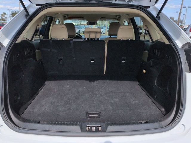 Certified 2023 Ford Edge SE image 13