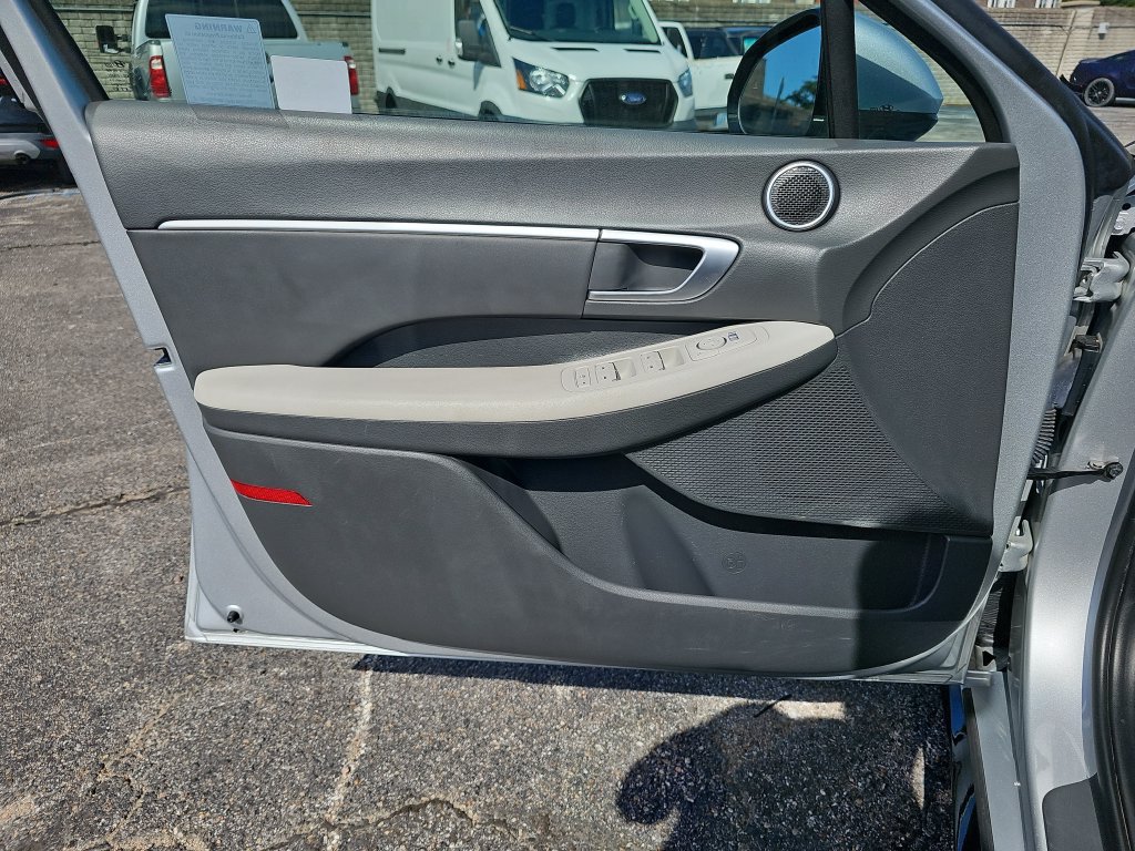 Used 2025 Hyundai Sonata SEL FWD image 26