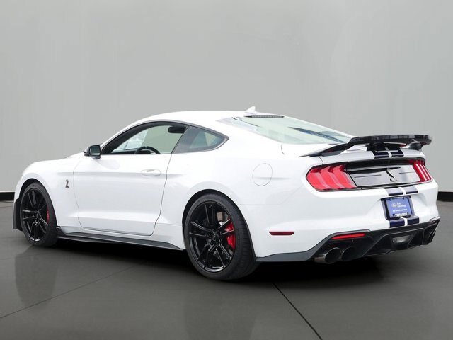 Certified 2022 Ford Mustang Shelby GT500 w/ Technology Package RWD image 2