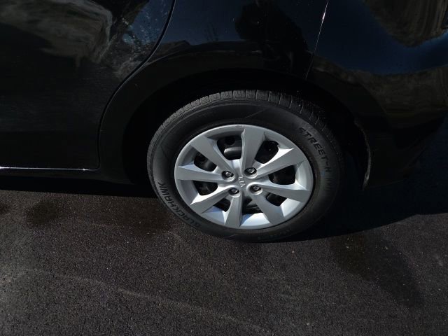 Used 2017 Kia Rio LX image 16