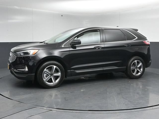 Certified 2023 Ford Edge SEL w/ Convenience Package AWD/4WD image 4