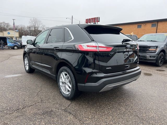 Certified 2023 Ford Edge SEL w/ Convenience Package image 4